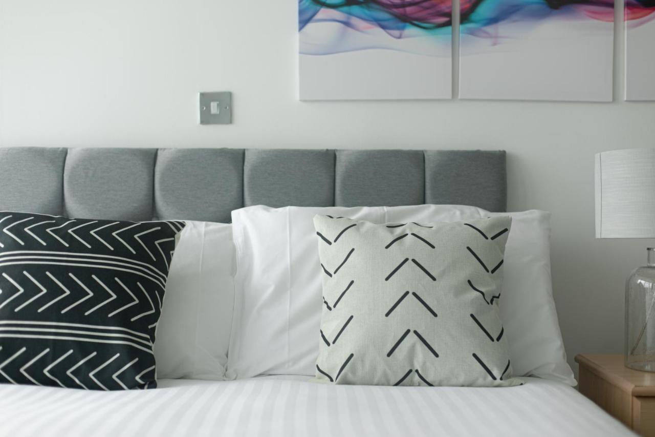 Skyvillion - 3Bed Penthouse Near London City Airport, O2 Arena, London Excel Centre With Parking 外观 照片
