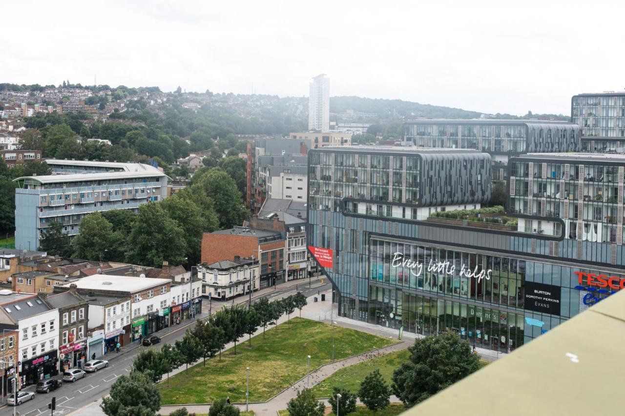 Skyvillion - 3Bed Penthouse Near London City Airport, O2 Arena, London Excel Centre With Parking 外观 照片
