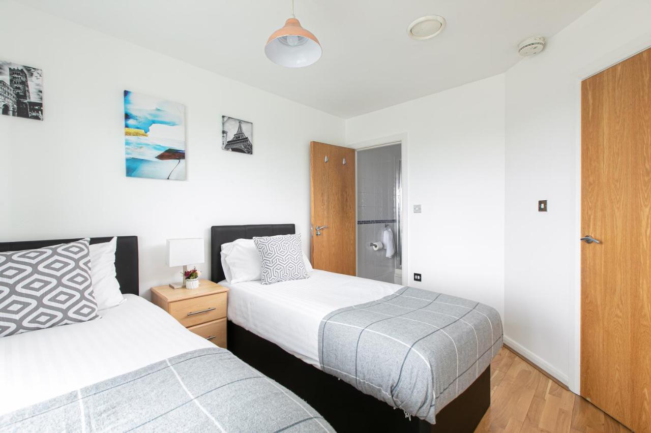 Skyvillion - 3Bed Penthouse Near London City Airport, O2 Arena, London Excel Centre With Parking 外观 照片