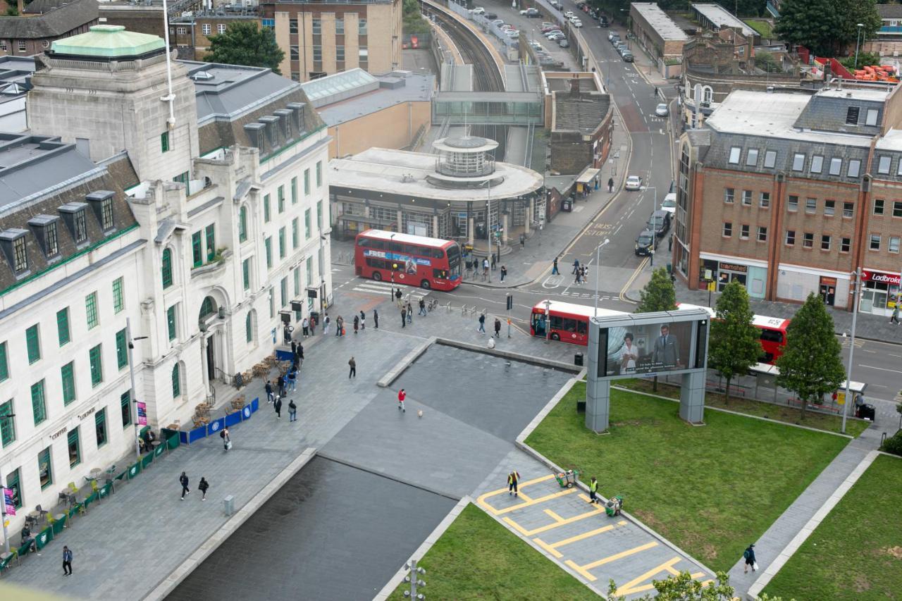 Skyvillion - 3Bed Penthouse Near London City Airport, O2 Arena, London Excel Centre With Parking 外观 照片