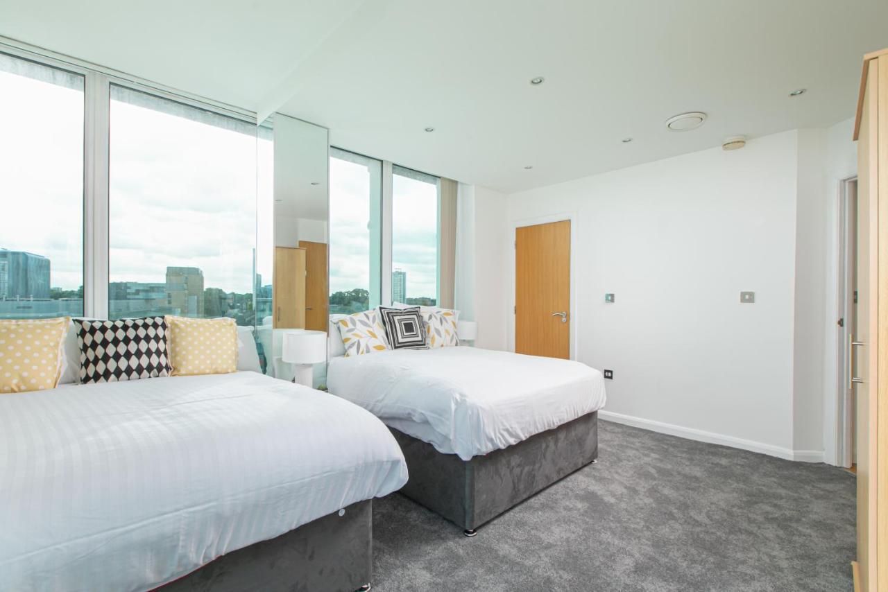 Skyvillion - 3Bed Penthouse Near London City Airport, O2 Arena, London Excel Centre With Parking 外观 照片