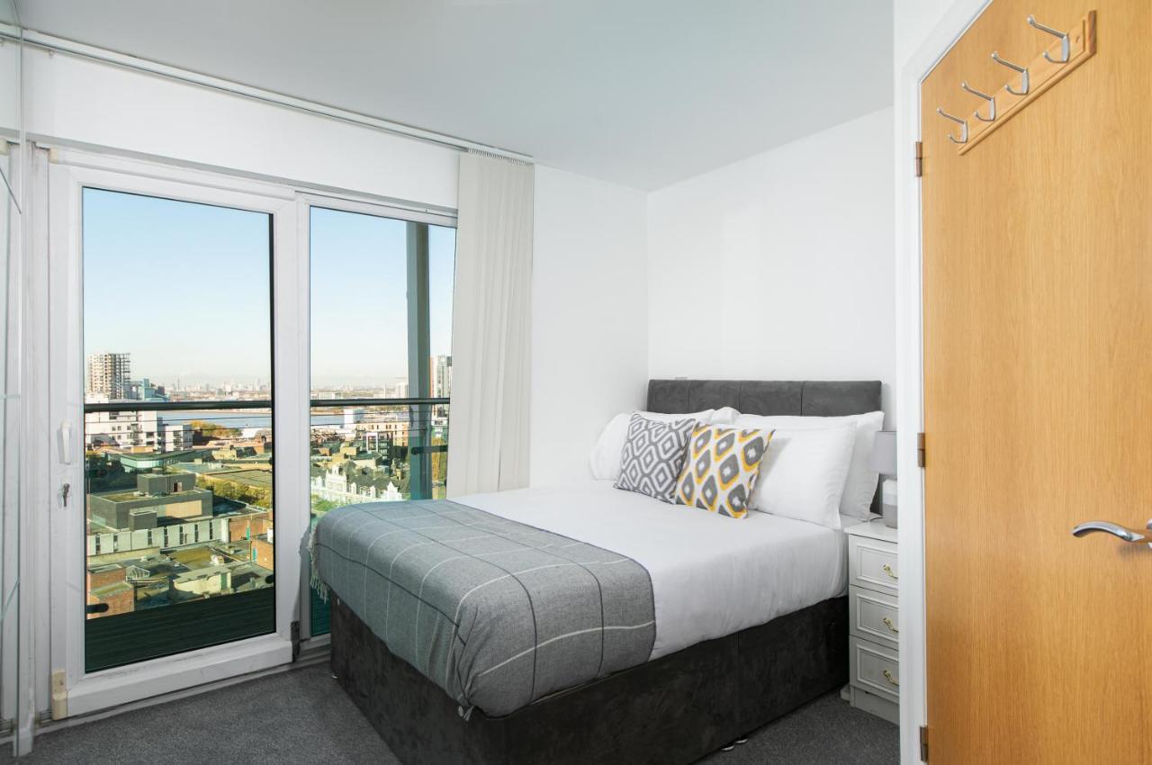Skyvillion - 3Bed Penthouse Near London City Airport, O2 Arena, London Excel Centre With Parking 外观 照片