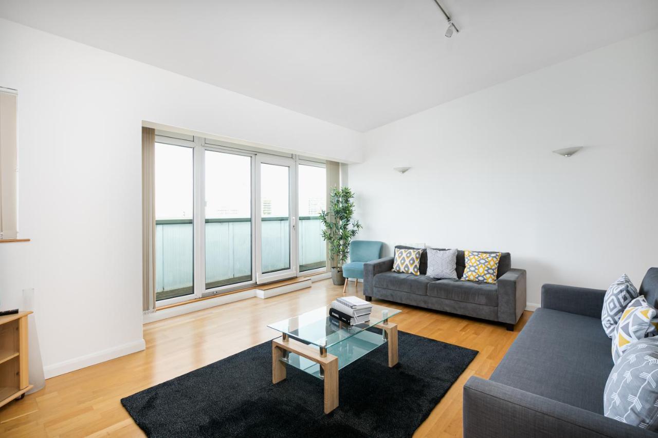 Skyvillion - 3Bed Penthouse Near London City Airport, O2 Arena, London Excel Centre With Parking 外观 照片