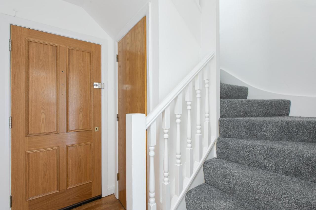 Skyvillion - 3Bed Penthouse Near London City Airport, O2 Arena, London Excel Centre With Parking 外观 照片