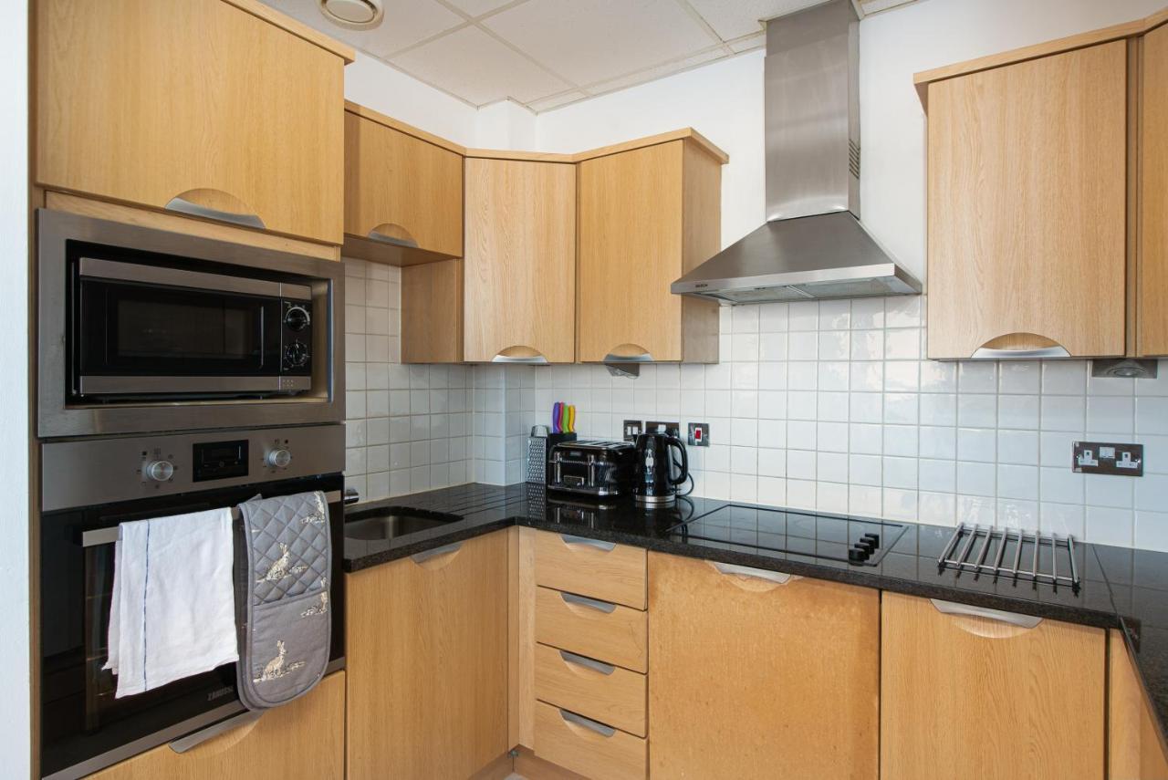 Skyvillion - 3Bed Penthouse Near London City Airport, O2 Arena, London Excel Centre With Parking 外观 照片